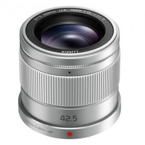 Panasonic Lumix G 42.5mm f/1.7 ASPH POWER O.I.S Silver (H-HS043E-S)