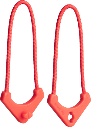 WANDRD WORRYLESS Zipper Puller Red