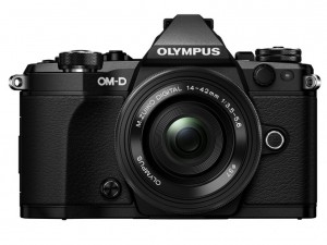 Olympus OM-D E-M5 Mark II Black + 14-42mm EZ Black