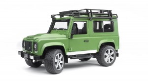 Bruder Land Rover Defender Station Wagon (02590)