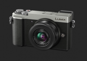 Panasonic Lumix G DC-GX9K 12-32mm Lumix F/3.5-5.6 Lens Kit Silver
