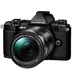 Olympus OM-D E-M5 Mark II Black + 14-150mm Black