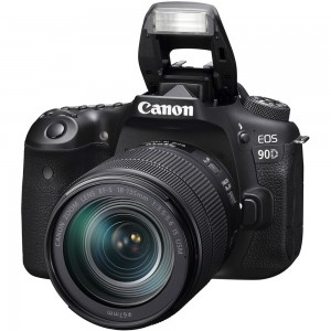 Canon EOS 90D Kit 18-135mm f/3.5-5.6 EF-S IS USM