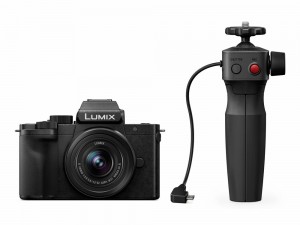 Panasonic Lumix G100 + 12-32mm + Tripod Grip