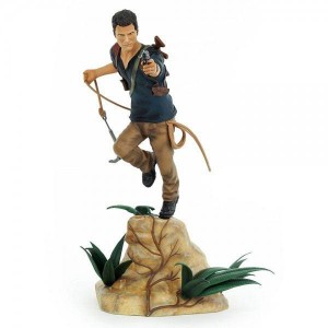 Uncharted 4 Nathan Drake statue 30 cm