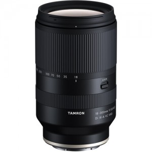 Tamron 18-300mm F/3.5-6.3 Di III-A VC VXD Sony E-mount