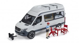 Bruder Mercedes-Benz MB Sprinter camper with driver (02672)