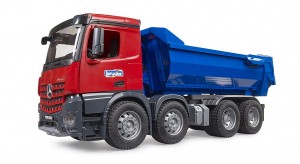 Bruder MB Arocs Halfpipe dump truck (03621)