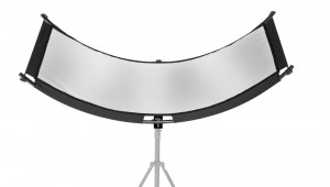 Newell 4-in-1 U-shaped Reflector 160 x 80 cm
