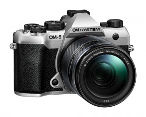 OM System OM-5 Mark II + 14-150mm II (silver)