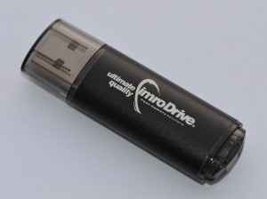 IMRO BLACK/16G USB USB flash drive 16 GB USB Type-A / Lightning 2.0