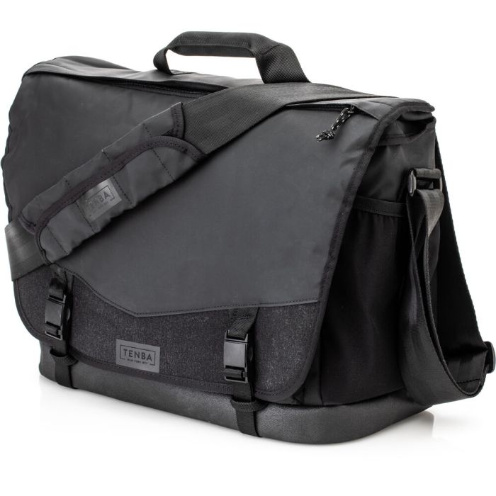 Tenba DNA 16 Pro Messenger Bag Black 638-576