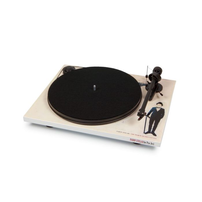Pro-Ject Audio Systems Essential II White Demon Pro-Ject Audio Systems Essential II White Demon