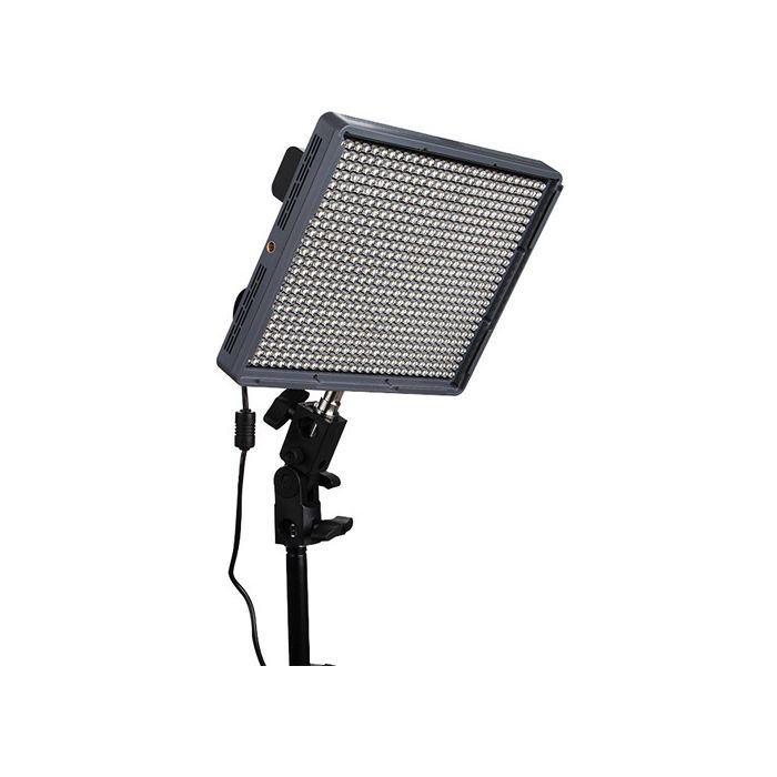 Aputure HR672C