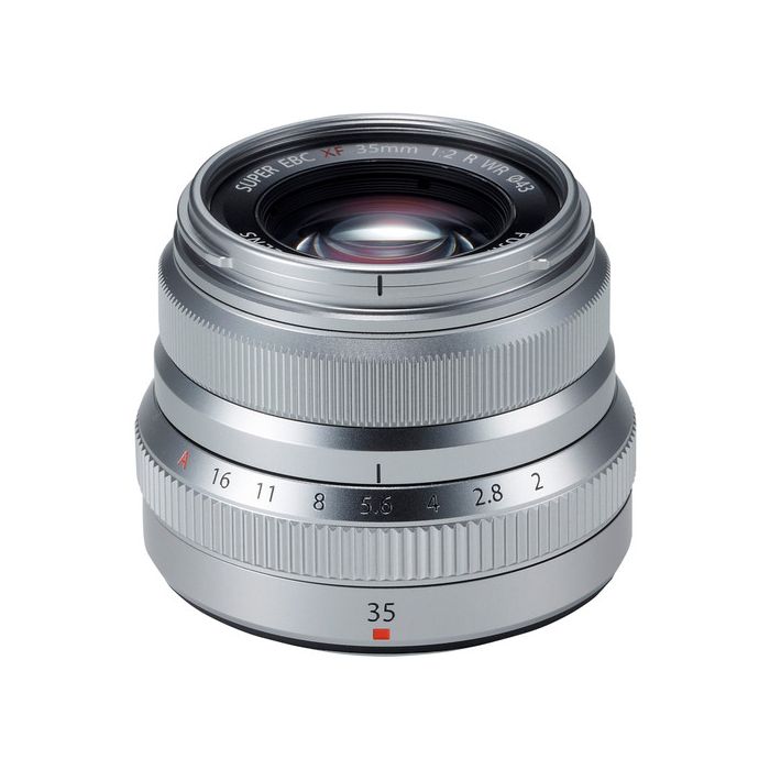 FujiFilm Fujinon XF 35mm f/2 R WR Silver FujiFilm Fujinon XF 35mm f/2 R WR Silver