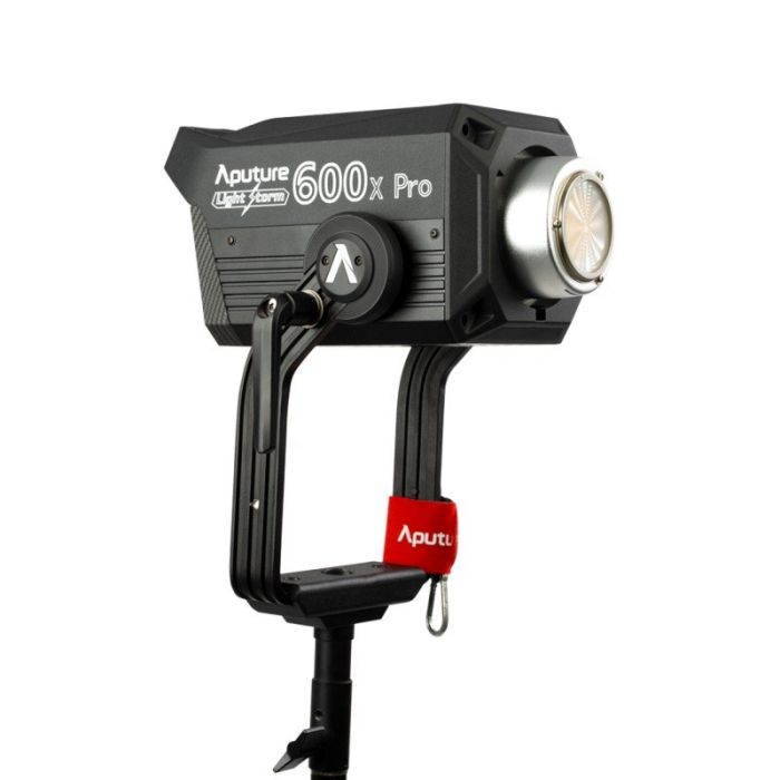 Aputure Light Storm 600x Pro