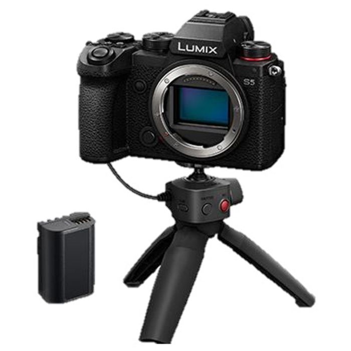 Panasonic Lumix S5 Kit Shooting Grip and Spare Battery