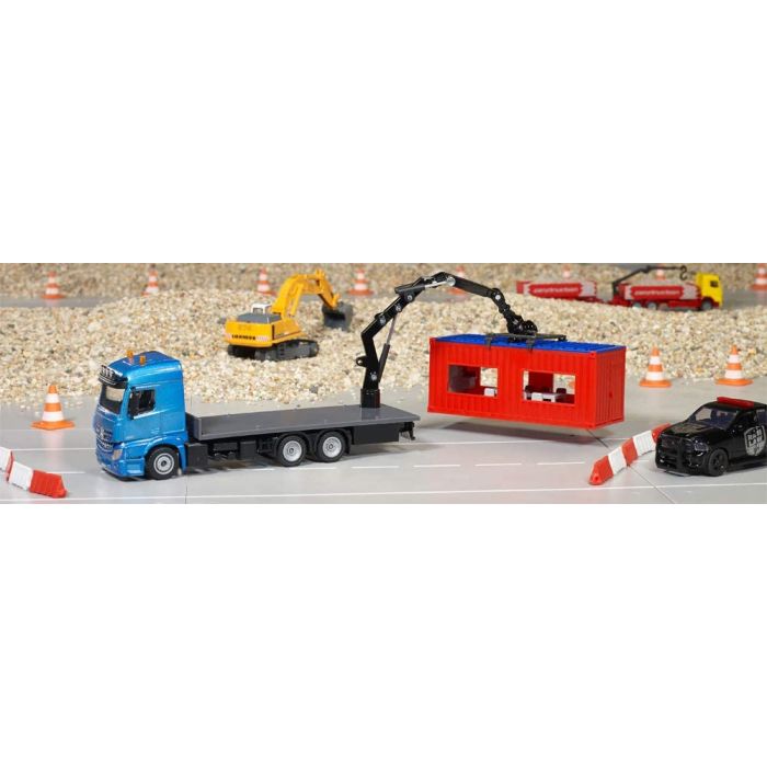 Siku Truck with construction container (3556)