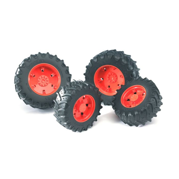 Bruder Twin Tyres with Orange Rims for Tractor Series No. 03000 (03312)