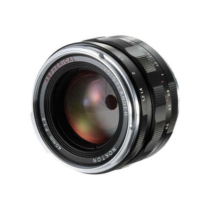 Voigtlander 40mm f/1.2 Nokton Leica M
