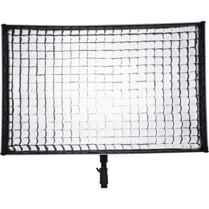 Nanlux Rectangular Softbox with Eggcrate for Dyno 650C Nanlux Rectangular Softbox with Eggcrate for Dyno 650C