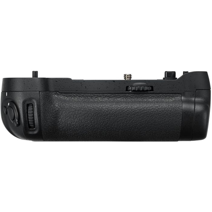 Nikon MB-D17