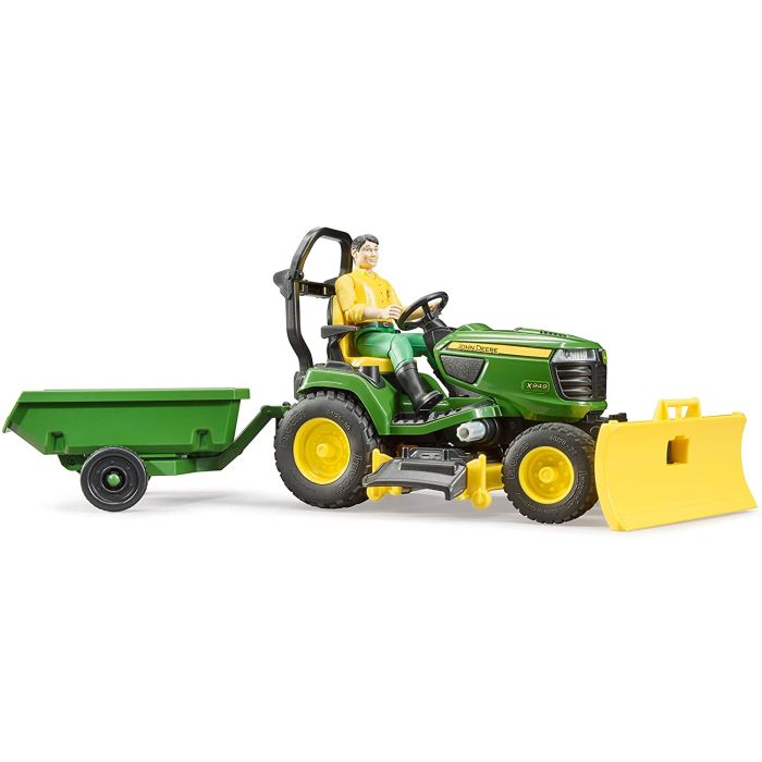 Bruder bworld John Deere lawn tractor with trailer (62104)