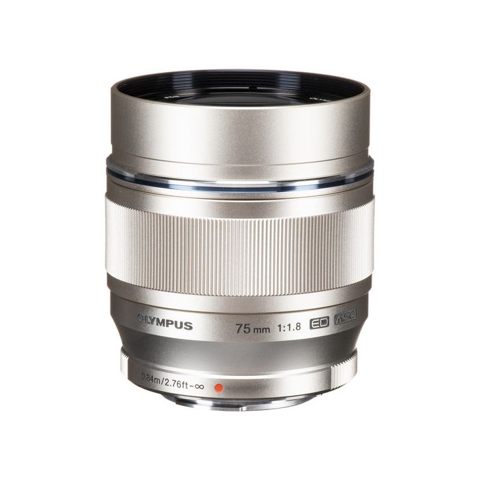 Olympus M.Zuiko Digital ED 75mm F/1.8 Silver