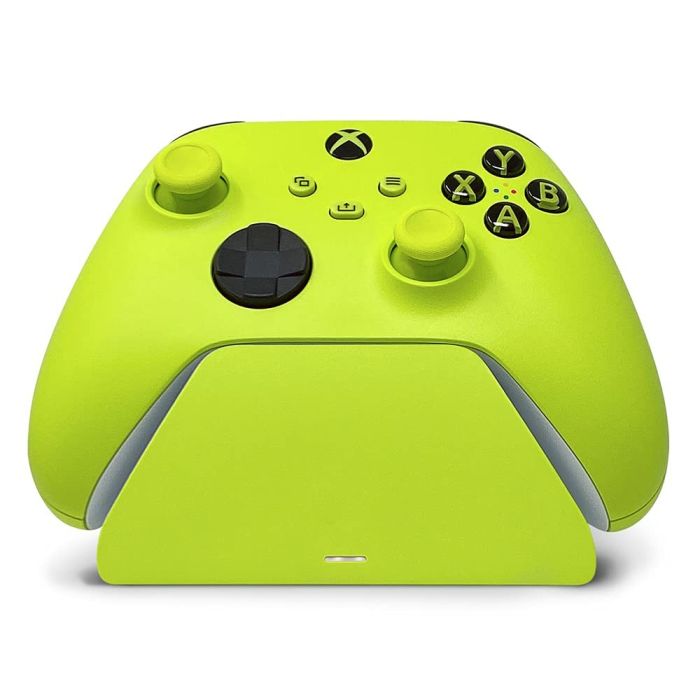 Razer Electric Volt Wake Charging Station for Xbox Series Controllers Razer Electric Volt Wake Charging Station for Xbox Series Controllers