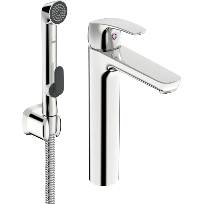 621017