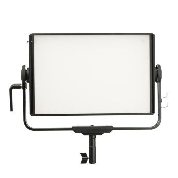Aputure Nova P300c Kit