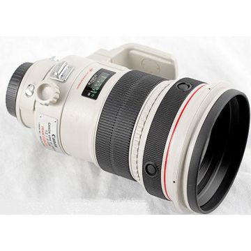 Canon EF 200mm f/2.0L IS USM