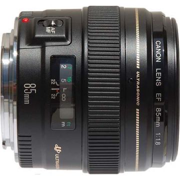 Canon EF 85mm f/1.8 USM