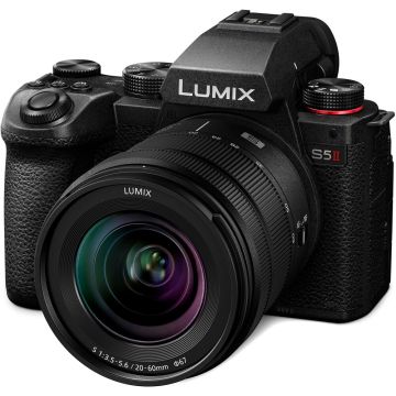 Panasonic Lumix S5 II Body Kit S-R2060 Lens (DC-S5M2KE)