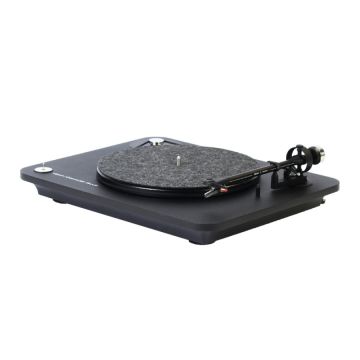 Elipson Chroma 200 RIAA BT Wireless Belt-Drive Turntable