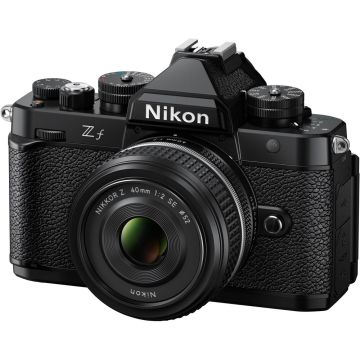 Nikon Z f + 40 SE Kit Black