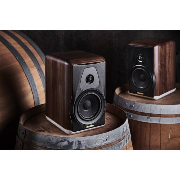 Sonus Faber ELECTA AMATOR III Walnut (Single Speaker)