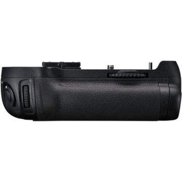 Nikon BatteryGrip MB-D12