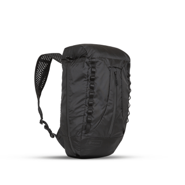 Wandrd Veer 18 with Inflatable Insert