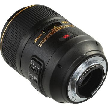 Nikon AF-S Micro-Nikkor 105mm f/2.8G IF-ED VR