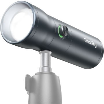 SmallRig 4634 Portable Focusable LED Video Light RF 10C