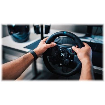 Logitech G923 Trueforce SIM Racing Wheel (XONE/XSX/PC)